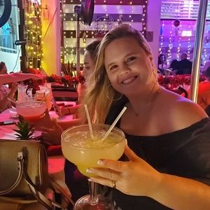 Meet your Posher, Daniela